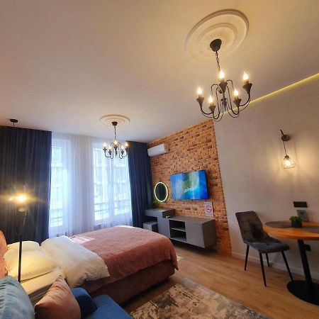 Designer Apartment In The Residential Complex "Yaroslavivsky City" In The Center Of Kiev Exterior photo